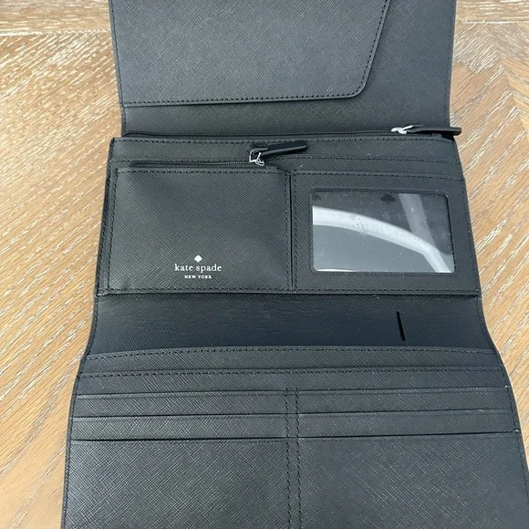Large Kate spade wallet - Picture 3 of 6